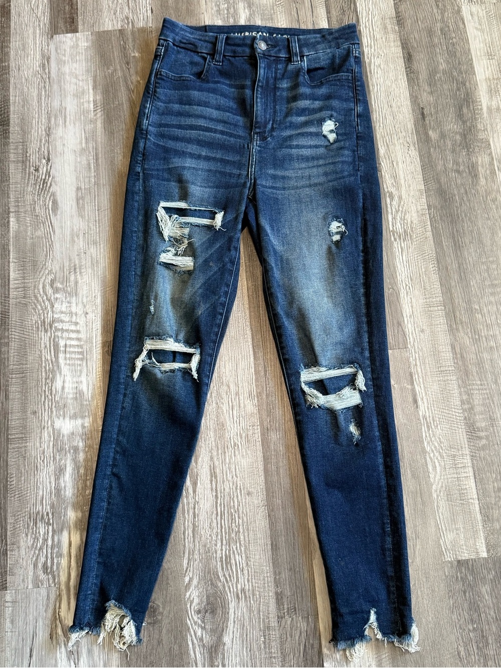 American Eagle Dark Blue Distressed Skinny Jeans size 4